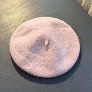 Beret. SKU 2